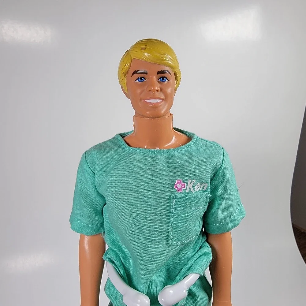 Barbie Clothes:‎ Vintage Ken Doctor Nurse Medical Scrubs Uniform Mattel 🟡